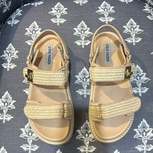Steve Madden Raffia Platform Sandal